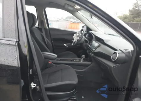 2021 Nissan Kicks Sv Xtronic Cvt z USA, uszkodzony, nr VIN 3N1CP5CV0ML533247